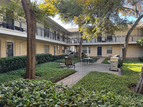 5818 E University Blvd APT 108, Dallas, TX 75206
