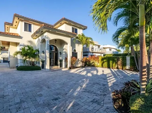 8881 SW 28th St, Miami, FL 33165