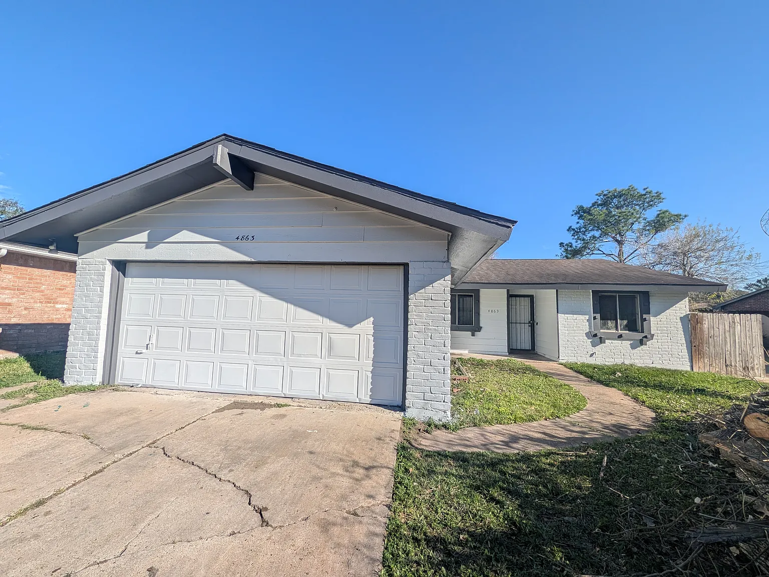4863 Beechaven Street — Photo 1