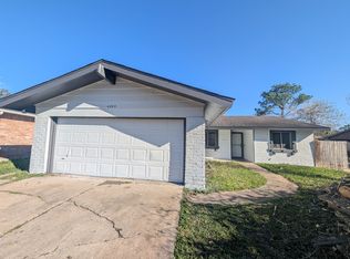 4863 Beechaven St, Houston, TX 77053