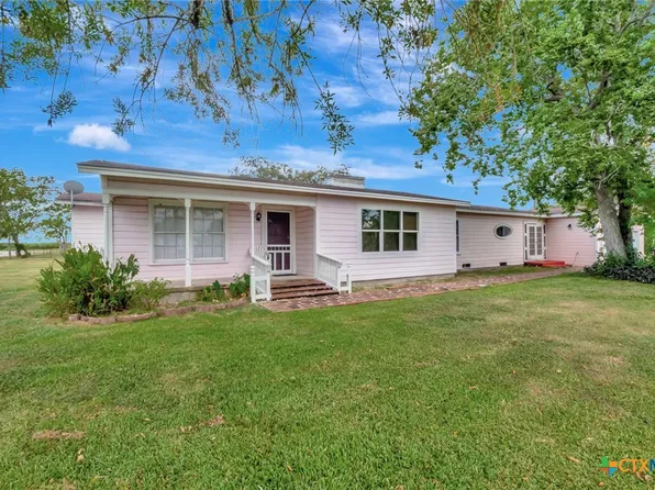 10610 State Highway 185 S, Victoria, TX 77905