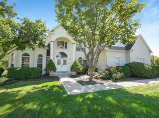 24221 W Camelot Rd, Joliet, IL 60404