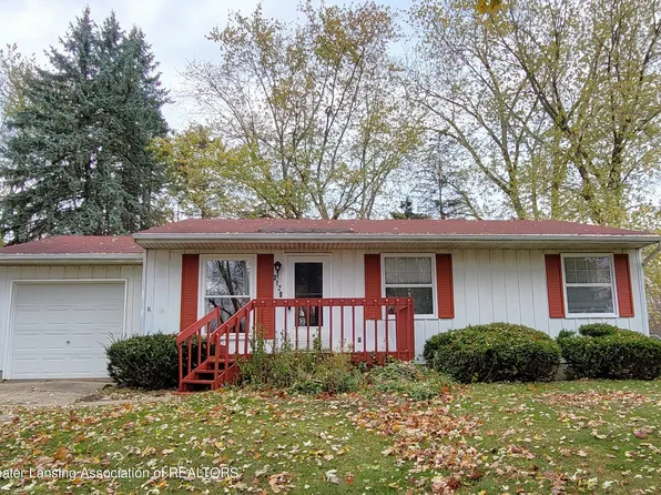 3120 Nonette Dr, Lansing, MI 48911