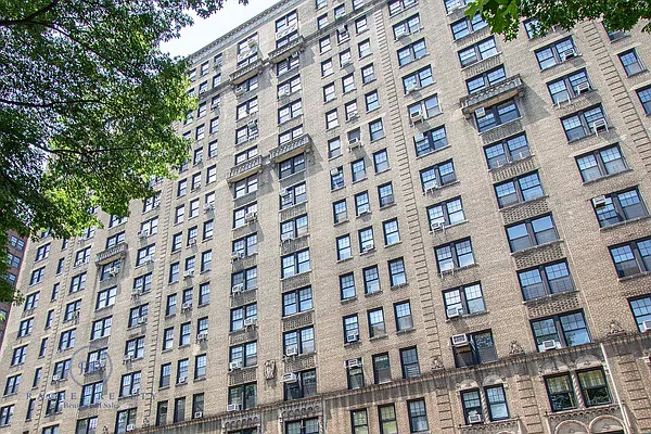 Rented by Rachel Realty | media 28