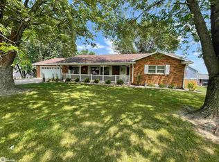 2072 Golfview Cir, Centerville, IA 52544