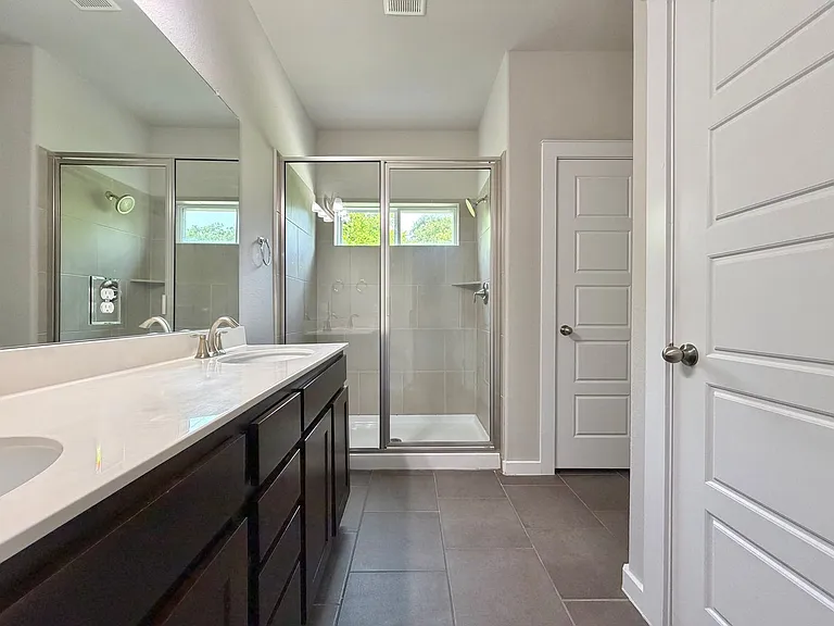 5404 Bonneville Bnd — Photo 18