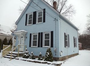 8 Cutler St, Bellingham, MA 02019