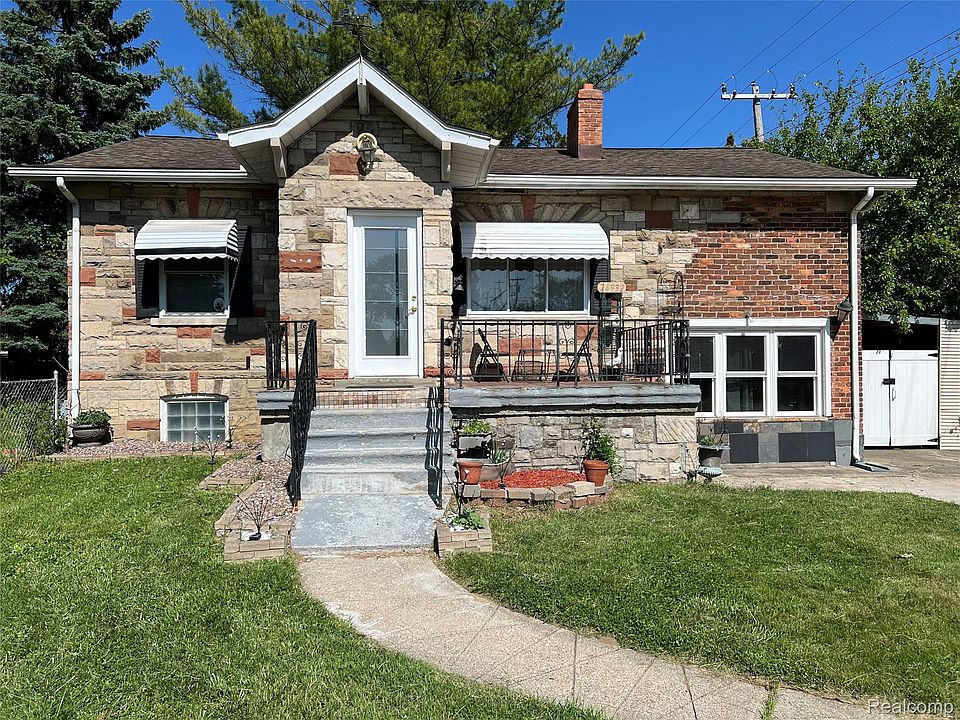 1st image of 24932 Marigold Ave