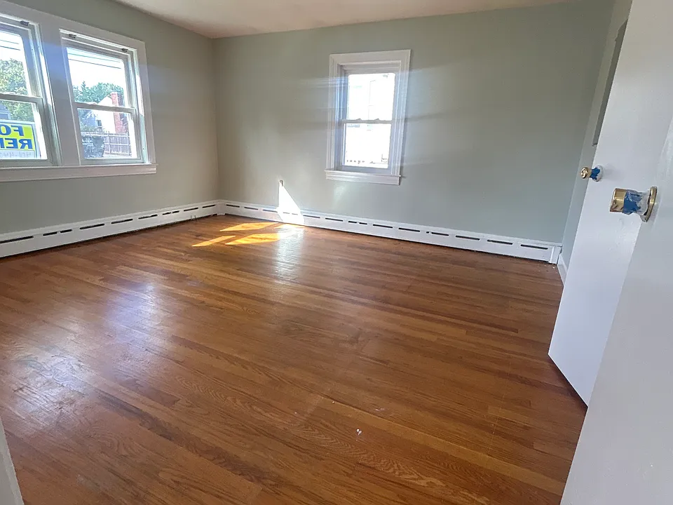 46 Whipple Ave