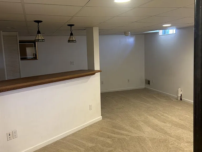 7077 Rolling Hills Dr — Photo 10