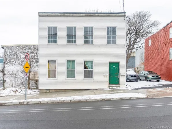 291 Charlotte St #289, Saint John, NB E2L 2K4