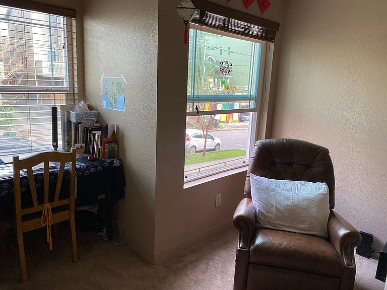 Westwood Apartments — Photo 20