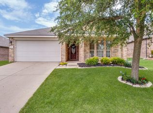 1071 Shepard Ln, Lavon, TX 75166