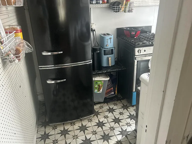 703 Cathedral St #3F — Photo 5