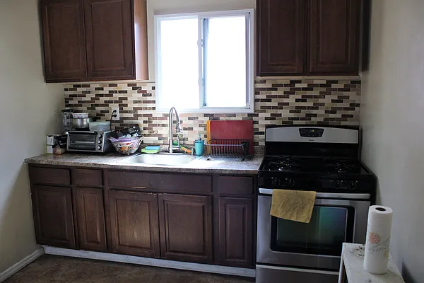 Rented by Luxor Homes & Investment Realty | media 10