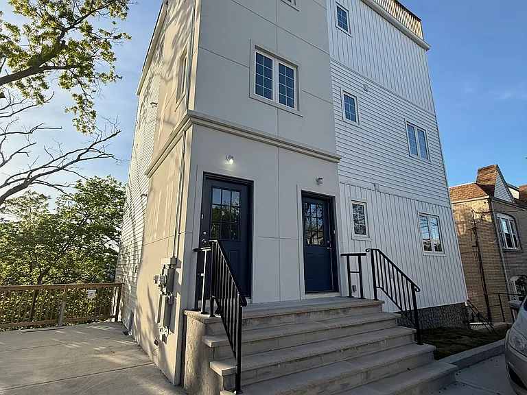 47 Chester Pl #1 — Photo 16