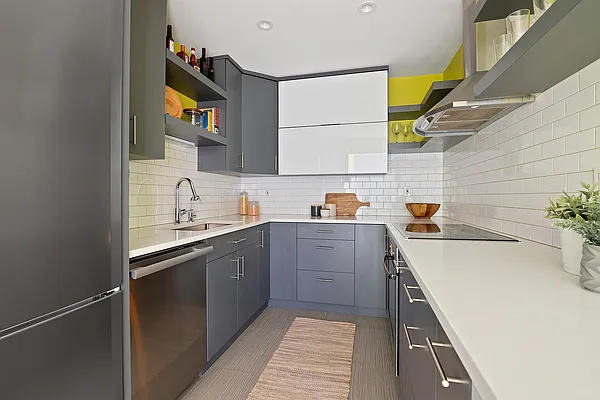 Sold by Corcoran | media 2