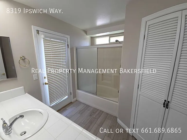 8319 Ipswich Way — Photo 12