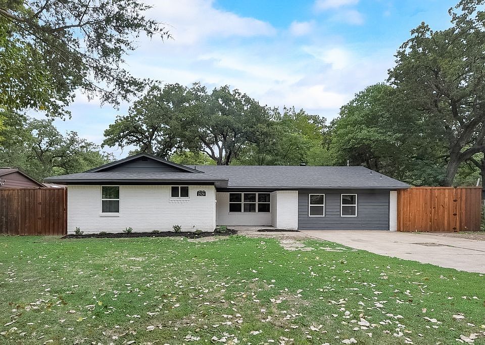 1st image of 2329 Cypress Dr