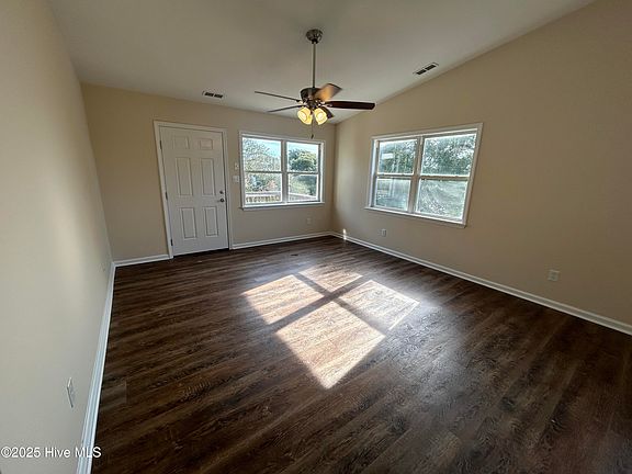 3rd image of 203 W Landing Dr