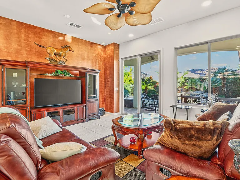 81656 Avenida De Baile #81656 — Photo 7