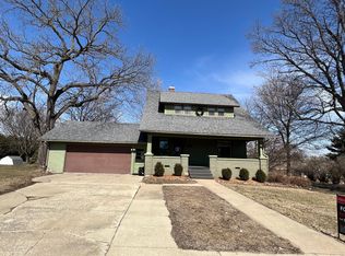 117 Cook St, West Union, IA 52175