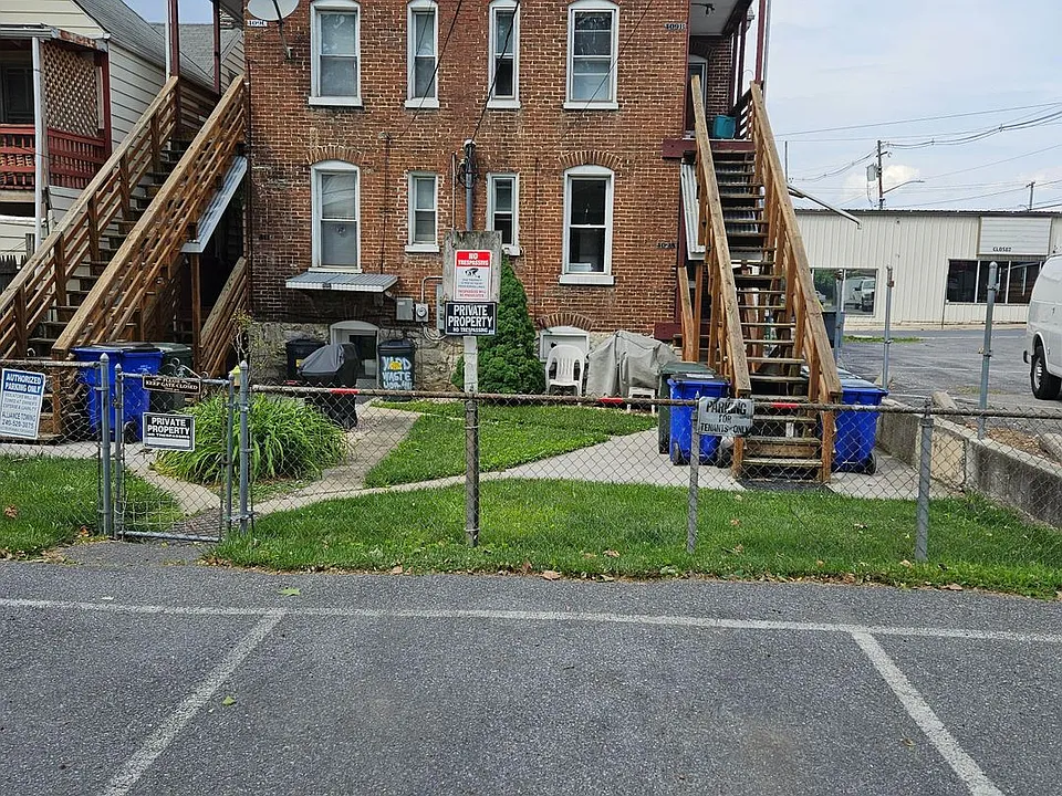 409 George St #A