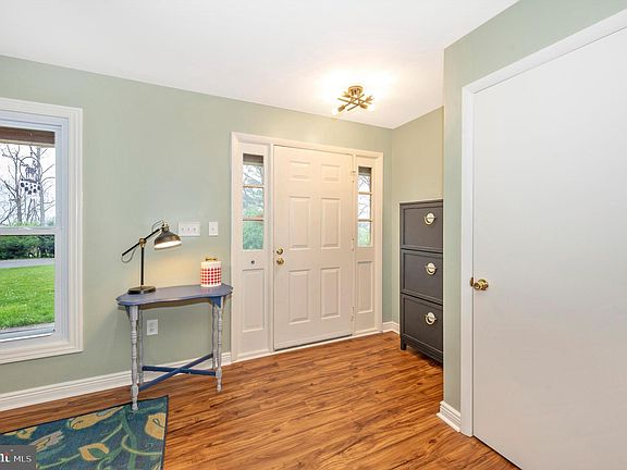 3rd image of 10113 Downsville Pike