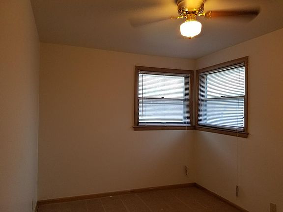 5th image of 7818 W Villard Ave