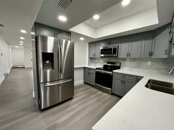 10901 NW 41st Drive, Coral Springs, FL 33065