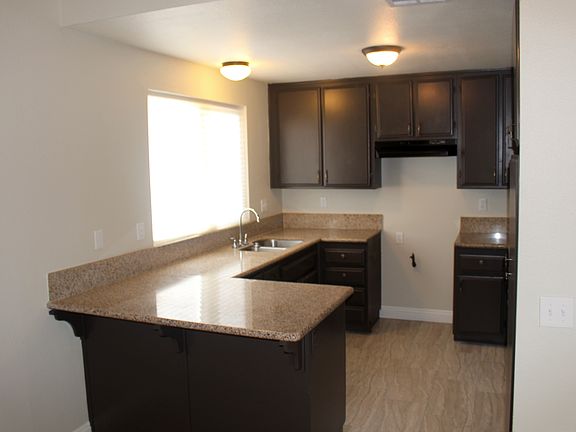 4th image of 513 Marvin Dr