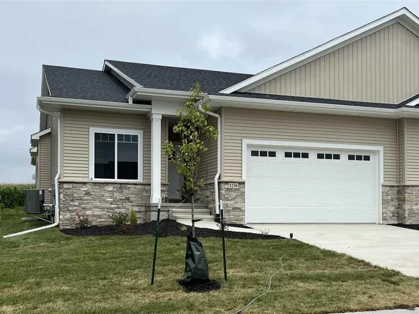 1296 Berkshire Ln, North Liberty, IA 52317