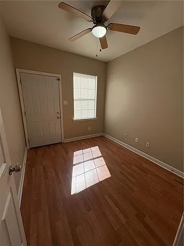 519 Fairmont St — Photo 11