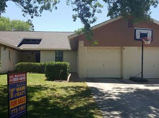 2218 San Juan Dr, Eagle Pass, TX 78852