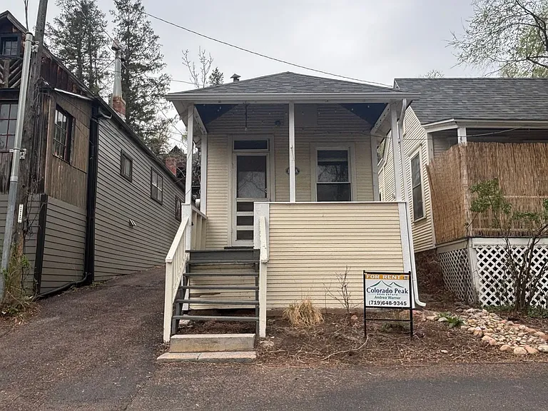 103 Ruxton Ave #A — Photo 2