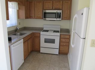 410 Heights Dr, Pittsburgh, PA