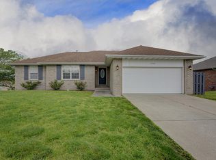 1808 N 25th St, Ozark, MO 65721