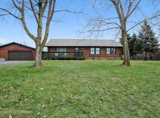 36783 N Magnolia Ave, Gurnee, IL 60031
