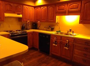 527 Park Pl, Carthage, TX 75633