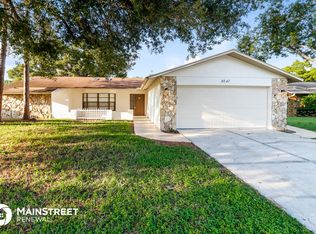 8647 Bridgewater Dr, New Port Richey, FL 34655