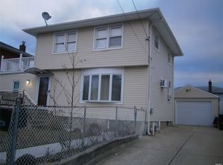 179 Louis Ave, Elmont, NY 11003