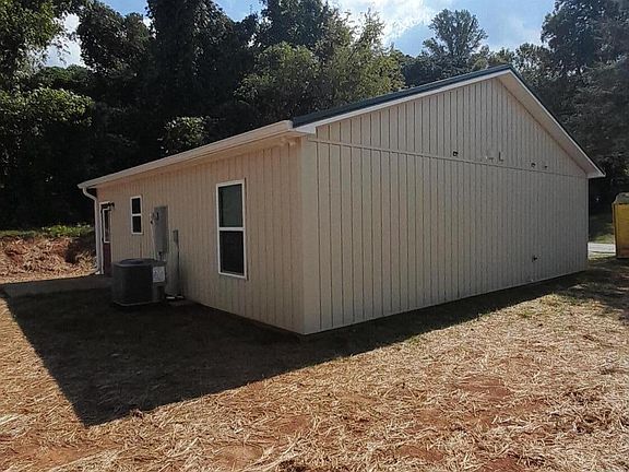 2nd image of 129 Aquone Rd