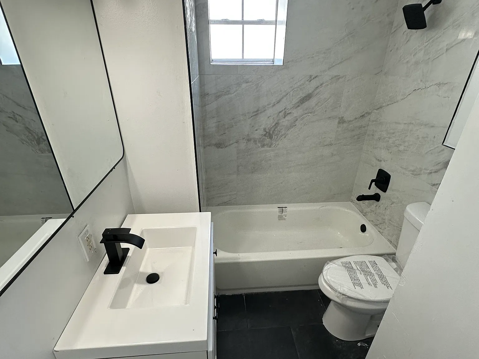 2 bed, 845 sqft, $1,295 — Photo 3