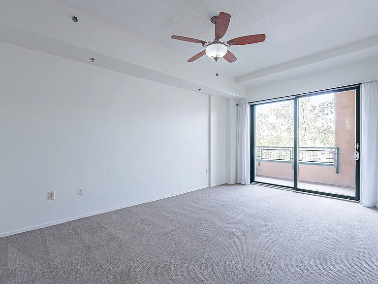 17 W Vernon Ave #11 — Photo 31