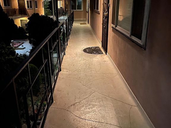 4th image of 919 E La Palma Dr APT 10