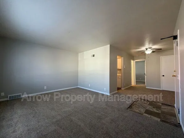 1621 Four, Lincoln, NE