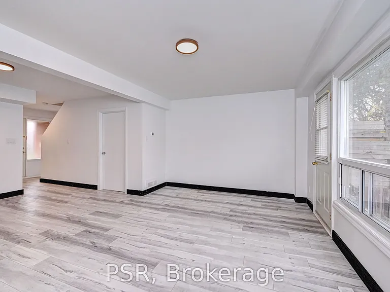 516 Sunnydale Pl #E — Photo 4