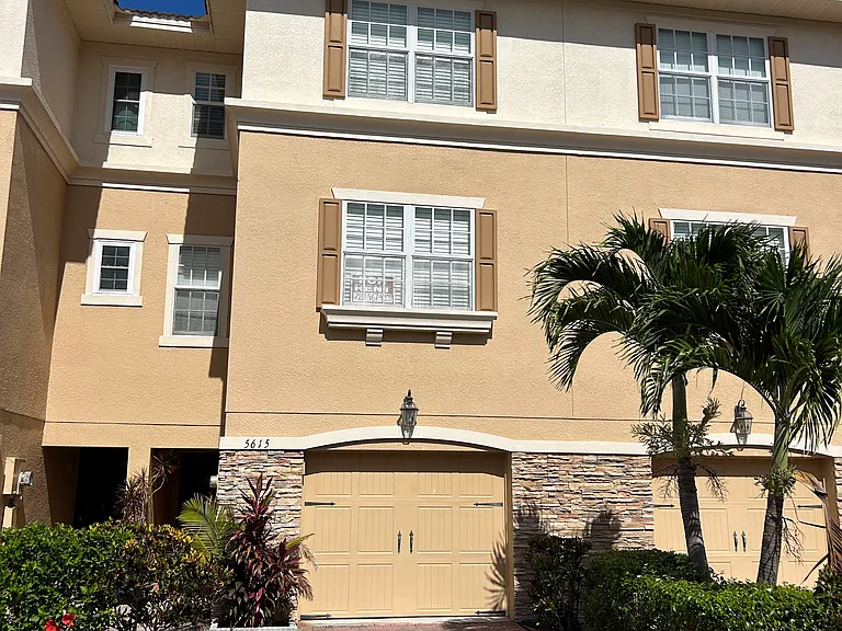 5615 Sea Turtle Ct — Photo 1
