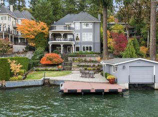 16871 Greenbrier Rd, Lake Oswego, OR 97034