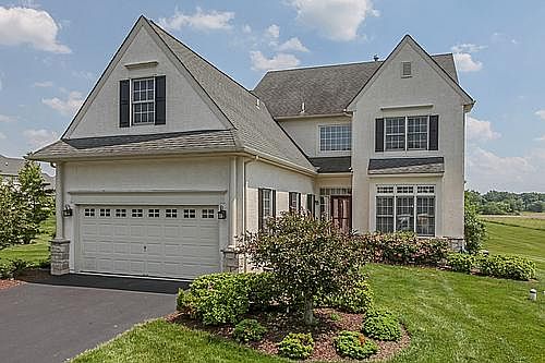 2nd image of 11 Elkins Cir